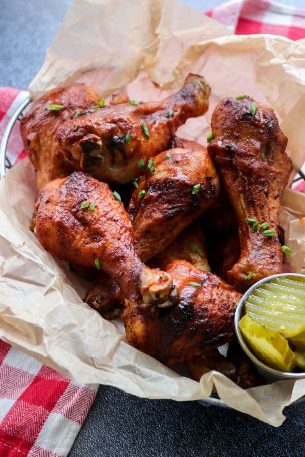 An easy keto and low carb friendly approach to getting crispy, flavorful, BBQ chicken drumsticks without having to use a fryer!