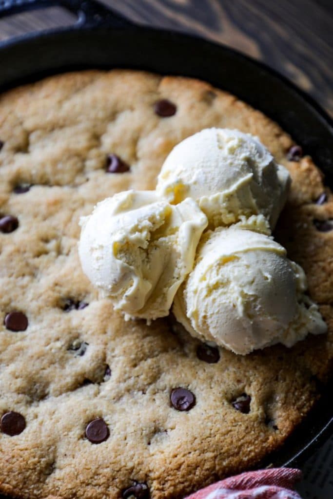 Keto Skillet Peanut Butter Chocolate Chip Cookies