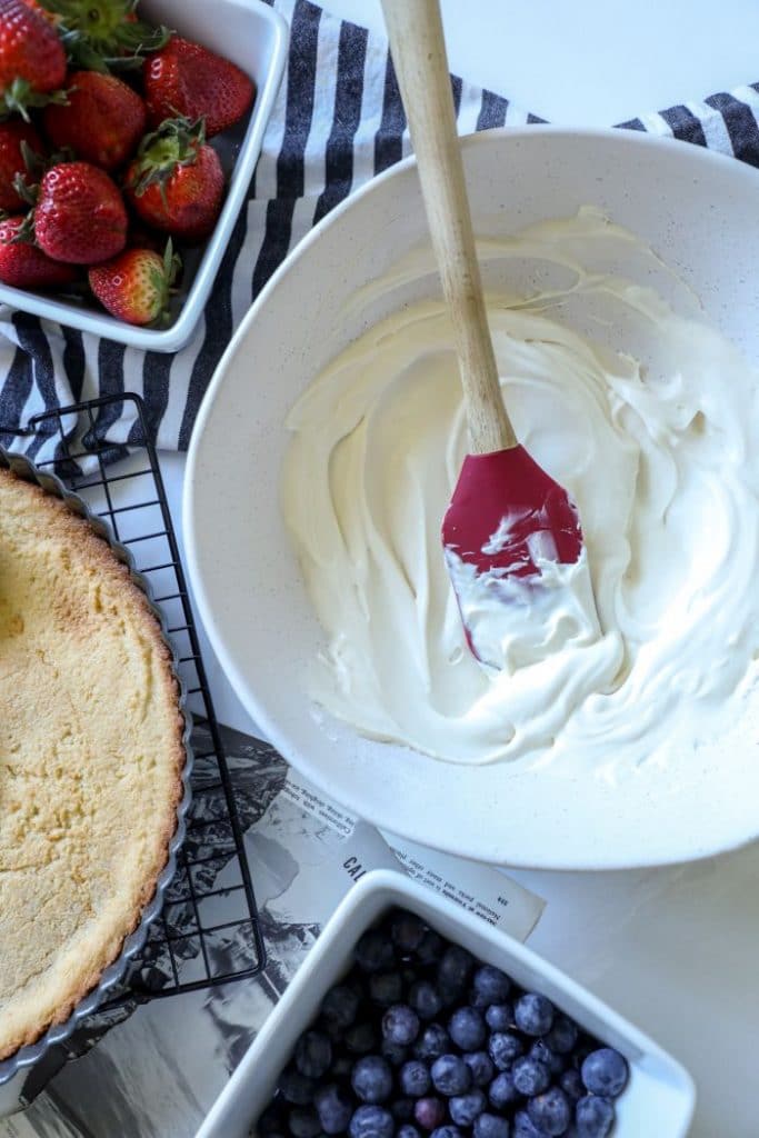 Whipped topping for the sugar cookie pizza filling.