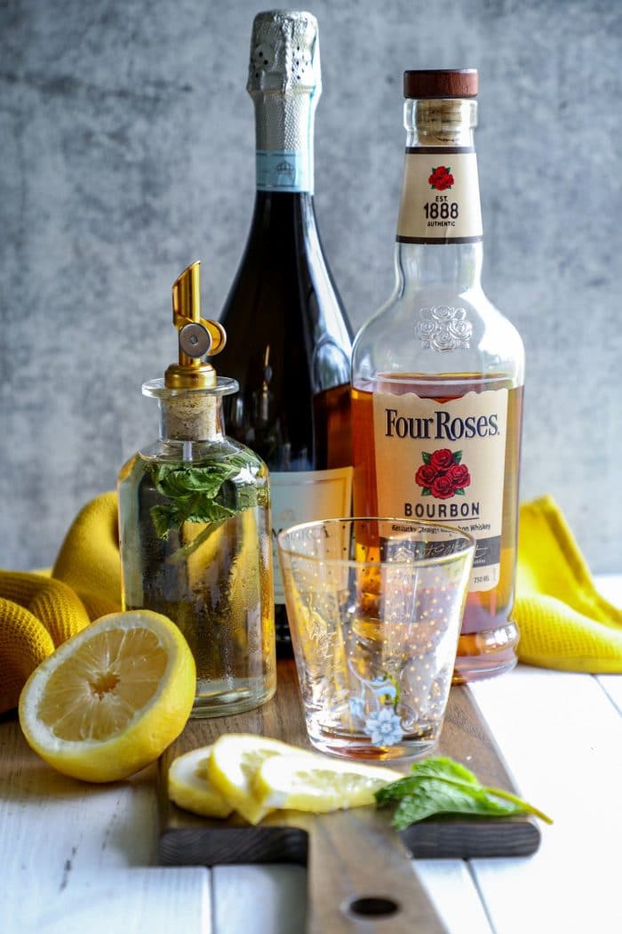 "Romeo and Julep" A Prosecco Mint Julep Recipe Bonappeteach