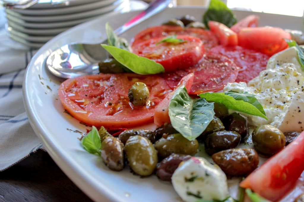 Heirloom Tomato and Burrata Salad 