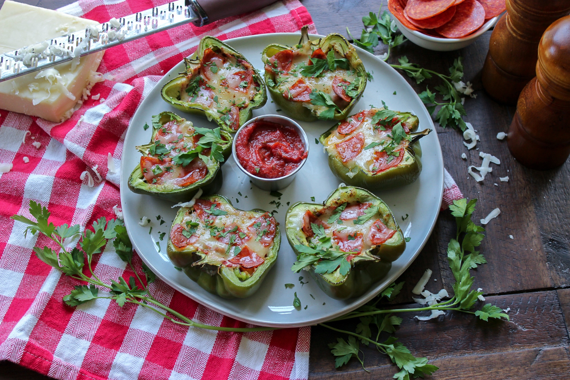 Low Carb Pizza Stuffed Peppers