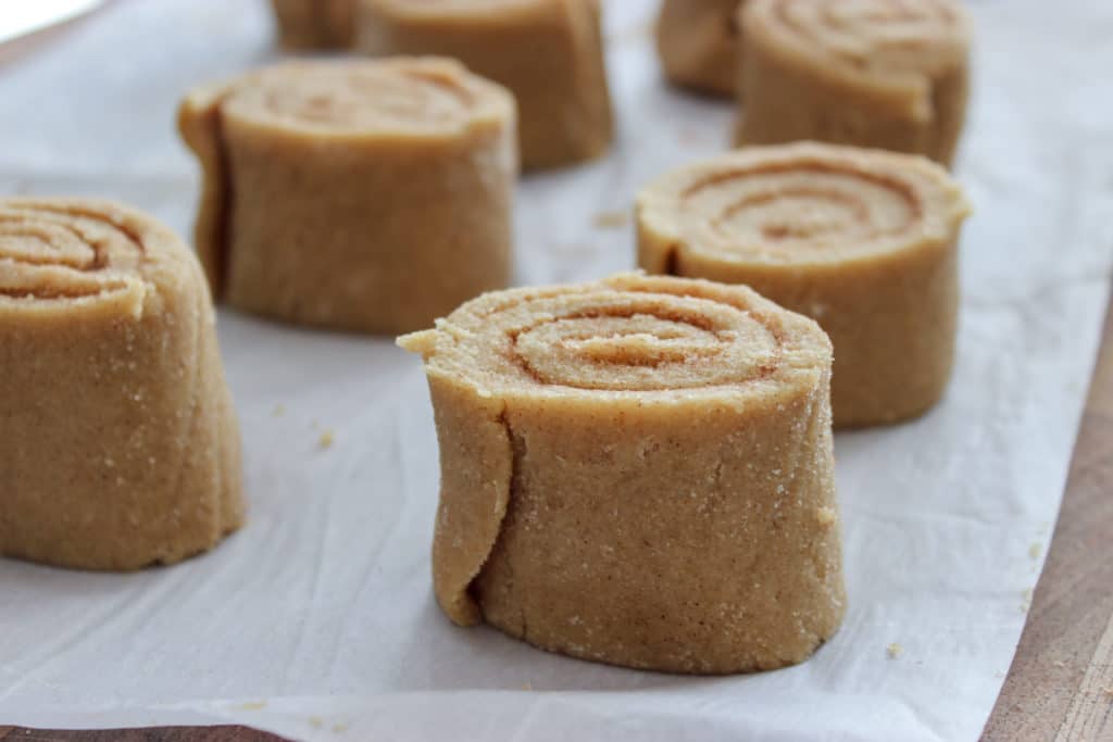 The Best Keto Cinnamon Rolls