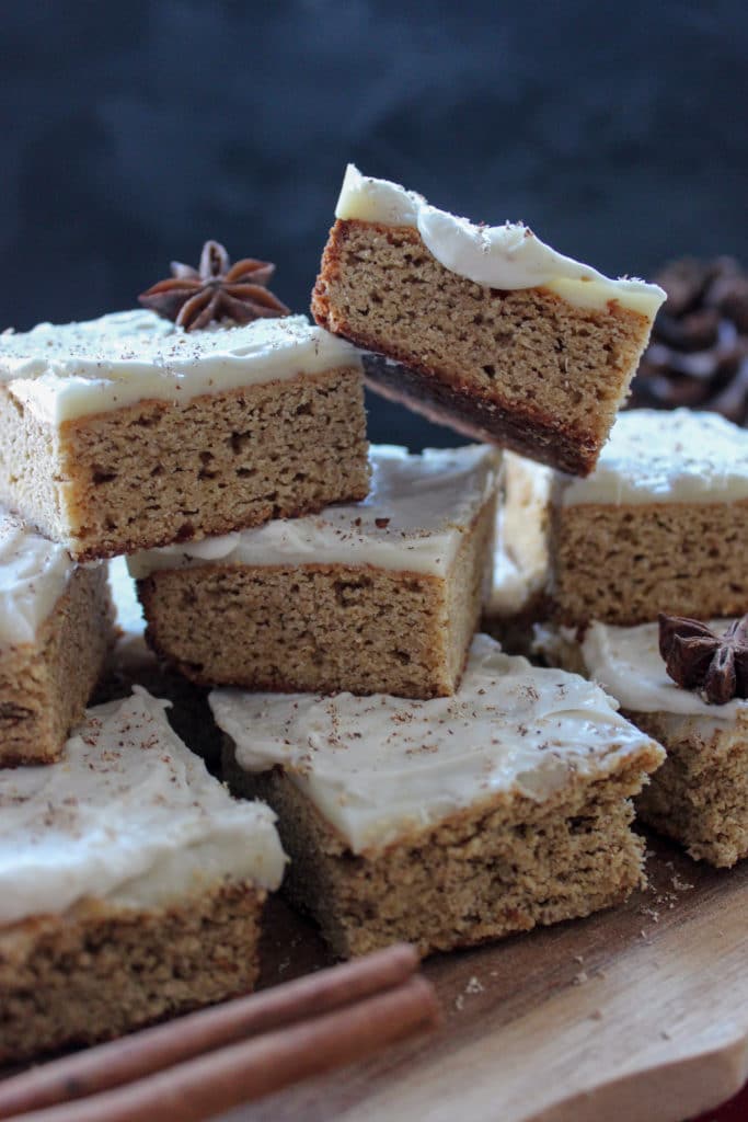 Low Carb Gingerbread Cookie Bars