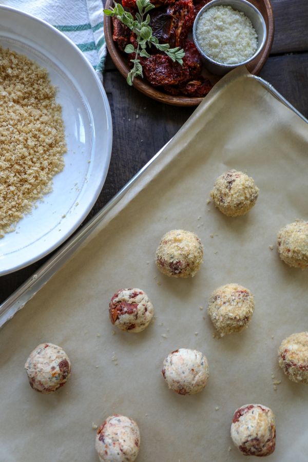 Italian Style Keto Goat Cheese Balls