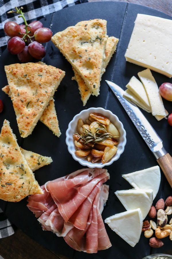 Easy Cast Iron Keto Focaccia Bread