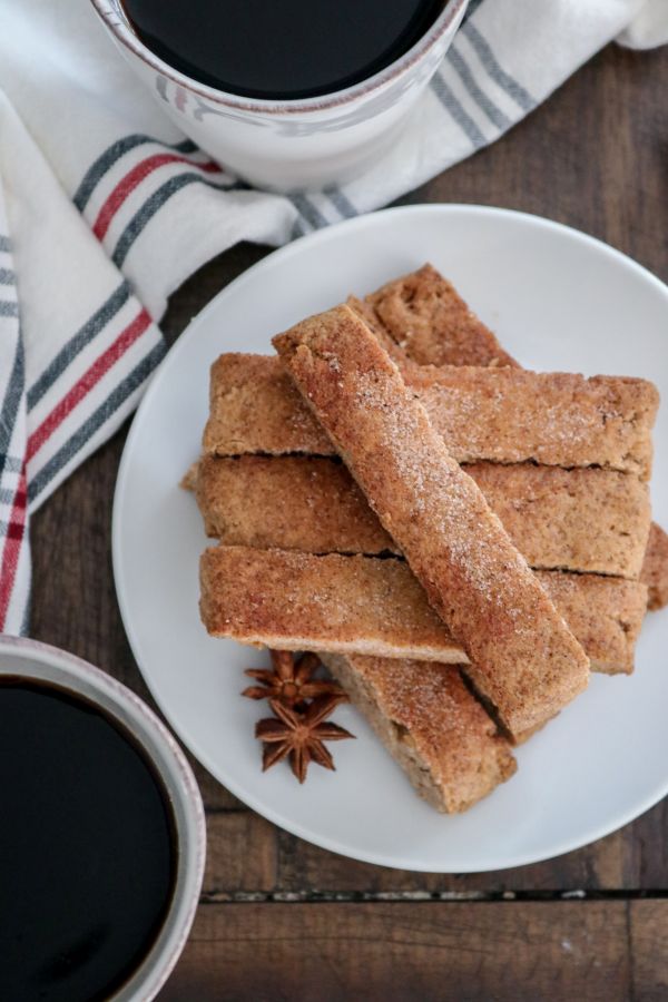 Keto Snickerdoodle biscotti