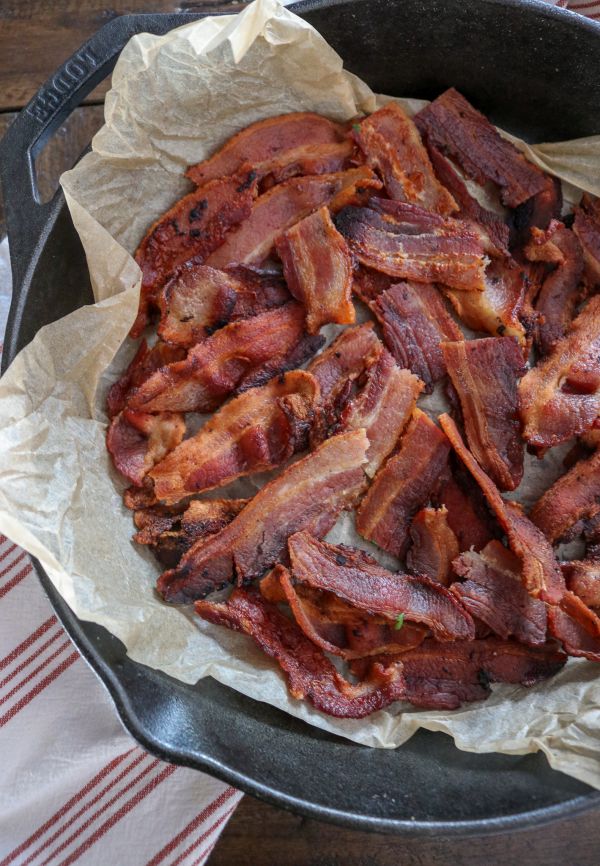 The Best Loaded Keto Nachos Made with Bacon Chips 