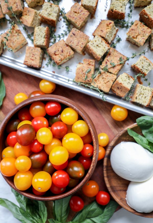 Keto and Gluten Free Panzanella Salad 