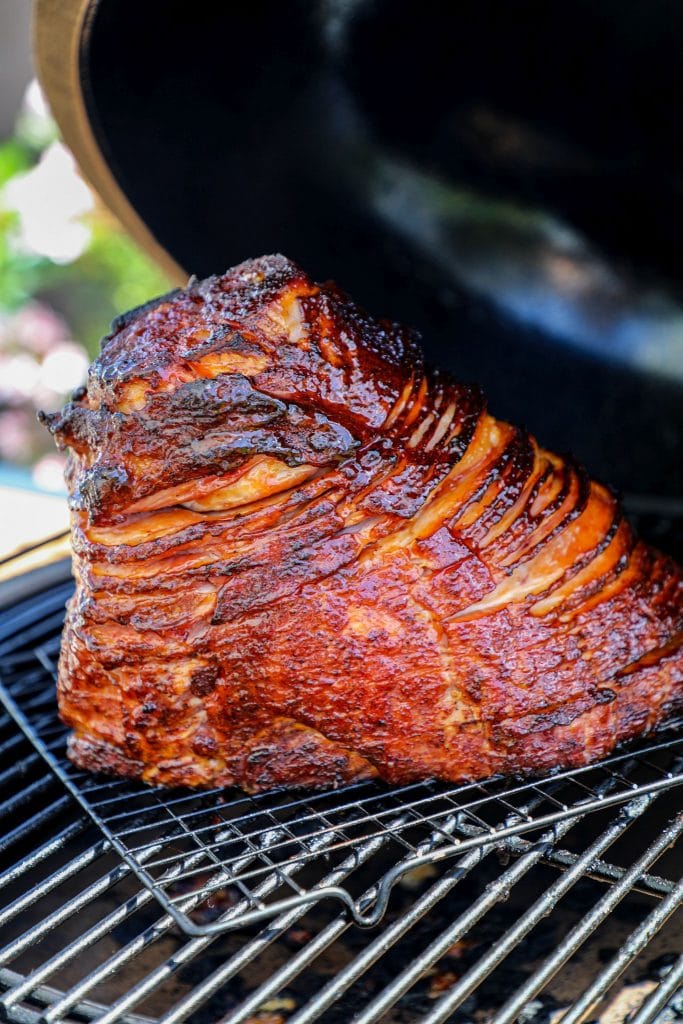 How To Smoke A Ham On The Big Green Egg