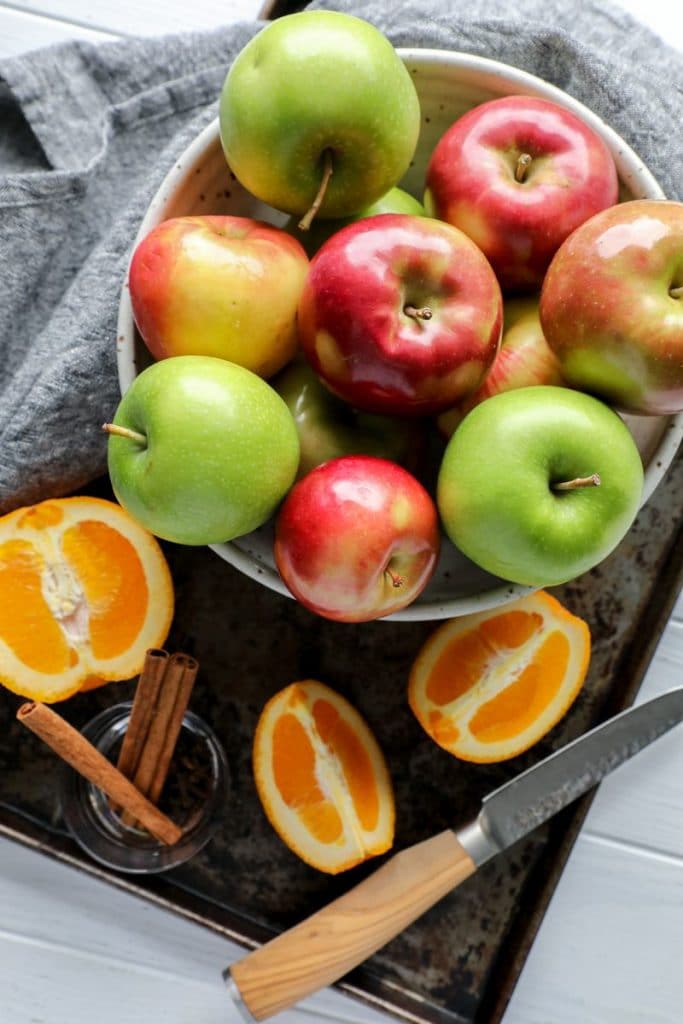 Homemade apple cider ingredients 