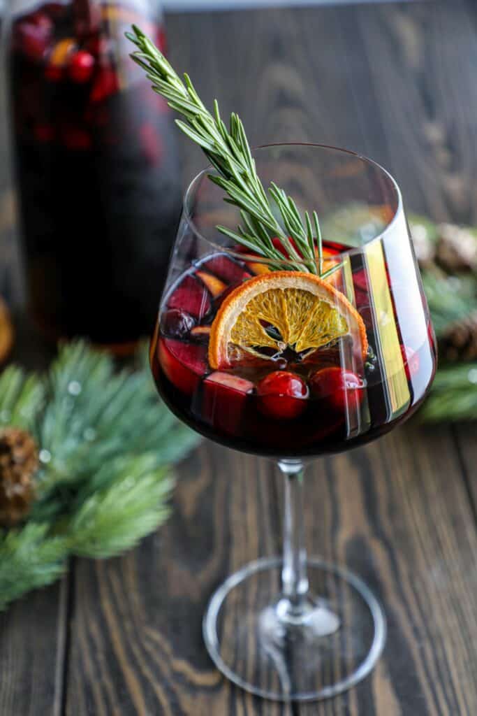 Easy Cranberry Sangria Recipe