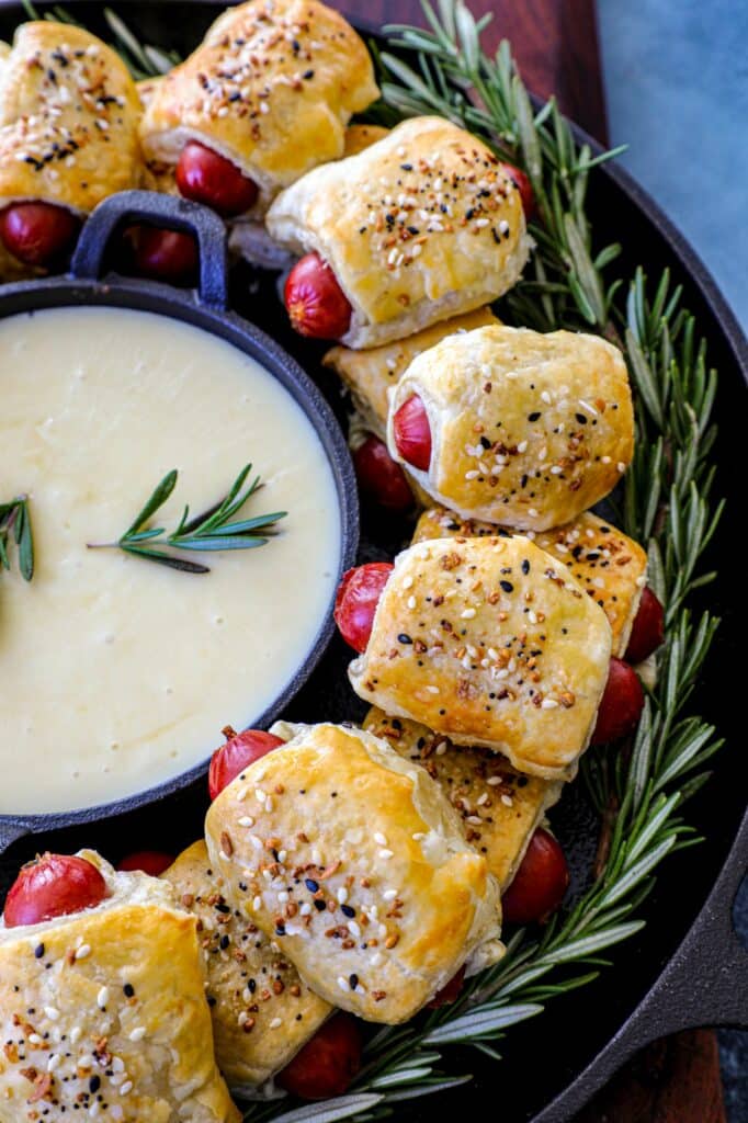 Pigs In A Blanket Wreath 