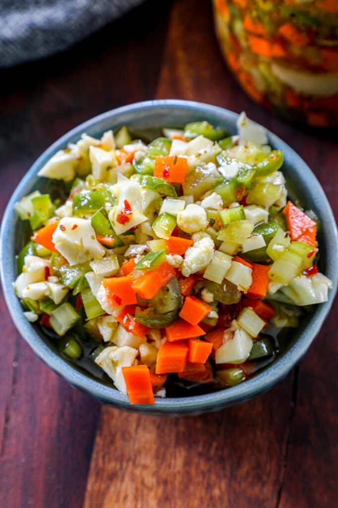 Chicago Style Hot Giardiniera Recipe - Bonappeteach
