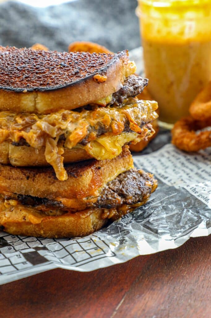 Smashburger Patty Melt (with Sauce) Recipe