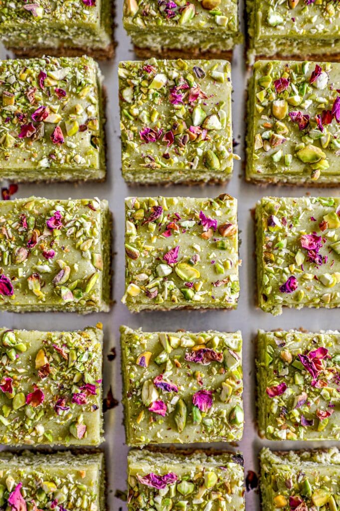 Pistachio Cheesecake Bars 