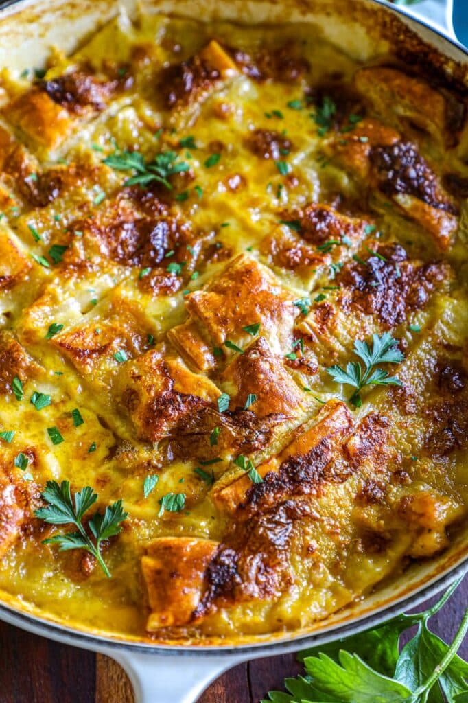 Broccoli Cheddar Chicken Pot Pie